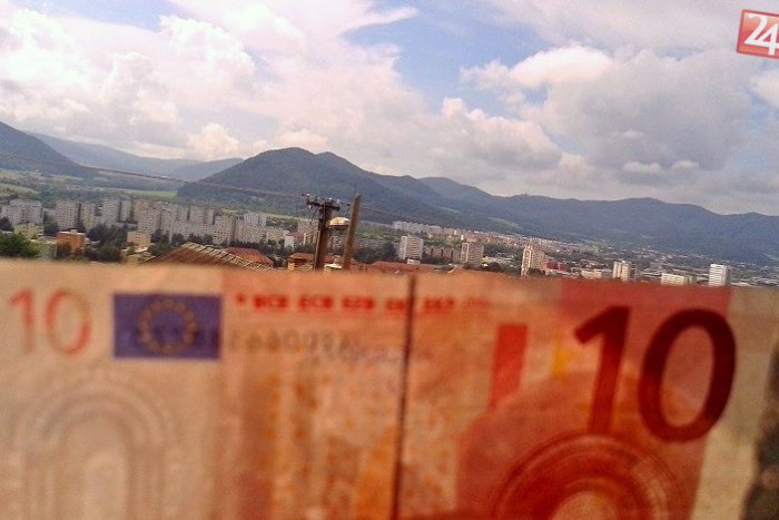 Ilustračný obrázok k článku Pravda o platoch v Bystrickom okrese: Tu je dôvod, prečo ten priemerný je až 810 eur!