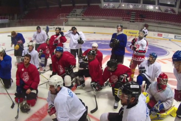 Ilustračný obrázok k článku Tím UMB čaká veľká premiéra v hokejovej lige: Na prvý zápas v Bystrici láka strhujúcim videom