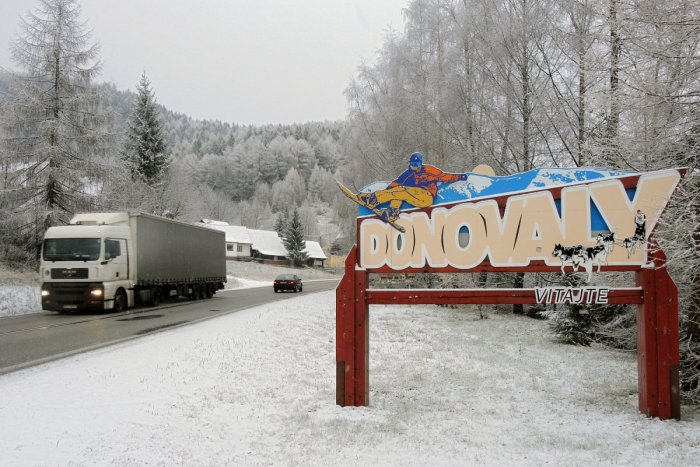 Ilustračný obrázok k článku Sneh spôsobil obmedzenia na horských priechodoch: Donovaly uzavreli pre všetku dopravu!