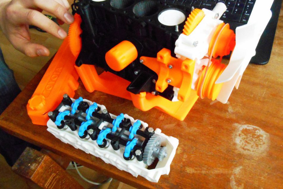 Ilustračný obrázok k článku FOTO: V bystrickej 3D tlačiarni vyrobili funkčný motor z Toyoty. A cena je vskutku prekvapivá!