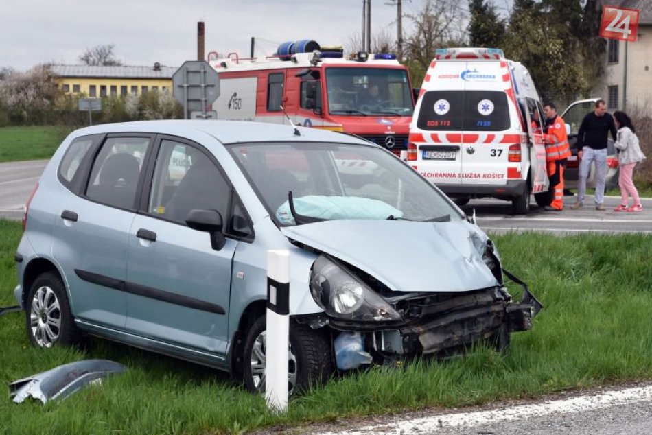 Ilustračný obrázok k článku Nehoda v Bystrici. Na Partizánskej sa zrazili autá, na mieste zranený!