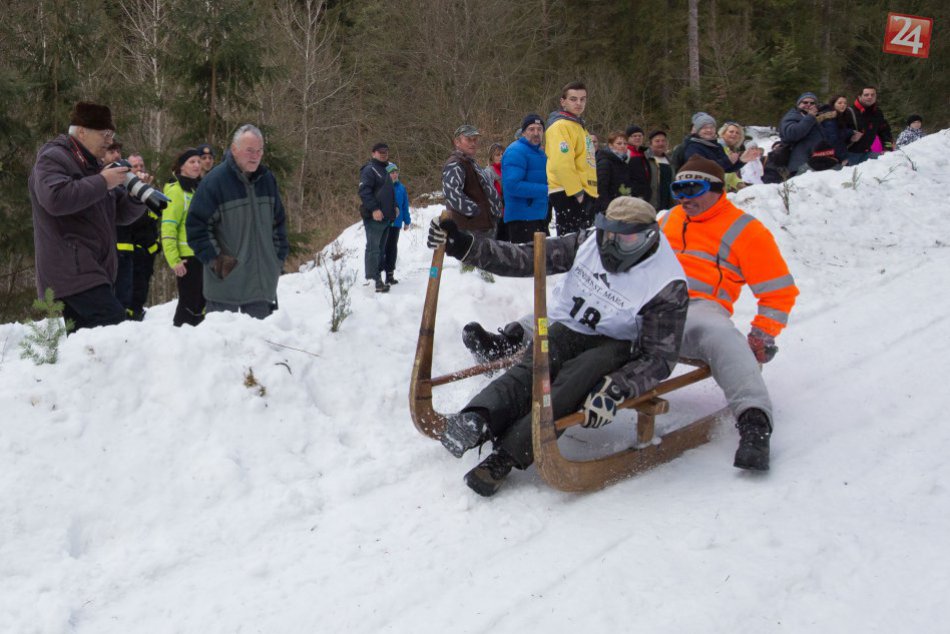 Ilustračný obrázok k článku FOTO: Staré Hory ožili zábavou na snehu. Veľké meranie síl pretekárov na krňačkách