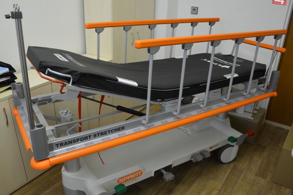 Ilustračný obrázok k článku FOTO: Bystrická nemocnica získala darom 2 prístroje. Takto pomôžu pacientom