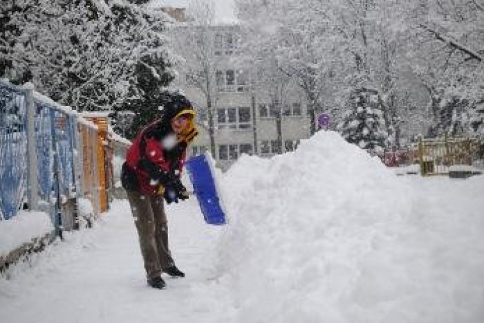 Ilustračný obrázok k článku Perinbaba prepísala štatistiky: V Sliači napadalo rekordné množstvo snehu