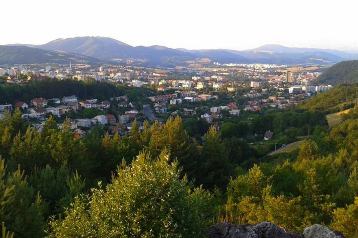 Ilustračný obrázok k článku Iba trochu námahy a vaše oči zažijú potešenie: 5 miest, z ktorých je radosť kochať sa pohľadom na Bystricu