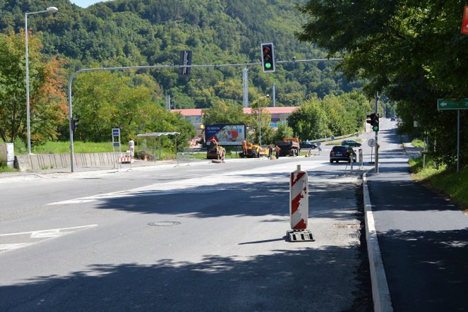 Ilustračný obrázok k článku FOTO: Dôležitá správa pre bystrických vodičov: Dopravné obmedzenia v uliciach mesta