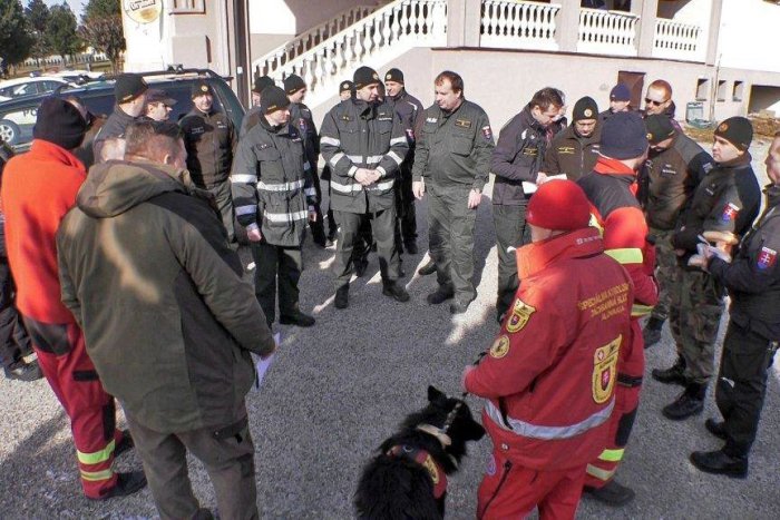Ilustračný obrázok k článku FOTO: Veľké policajné pátranie: Muž z Polomky šiel do Bystrice, domov sa nevrátil