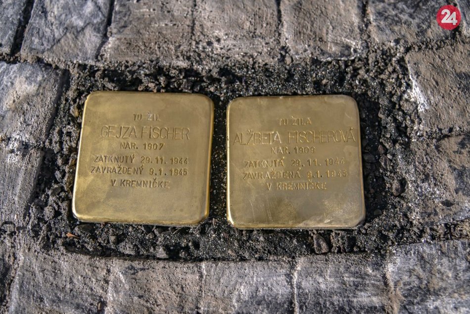 Ilustračný obrázok k článku Fischerovcov pripomínajú v Bystrici kamene. Alžbetu nacisti popravili dva razy, FOTO