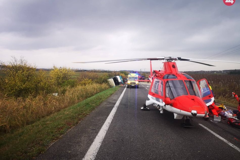 Ilustračný obrázok k článku Pri tragickej nehode zasahoval aj vrtuľník z Bystrice. Do Rooseveltky previezol zraneného muža