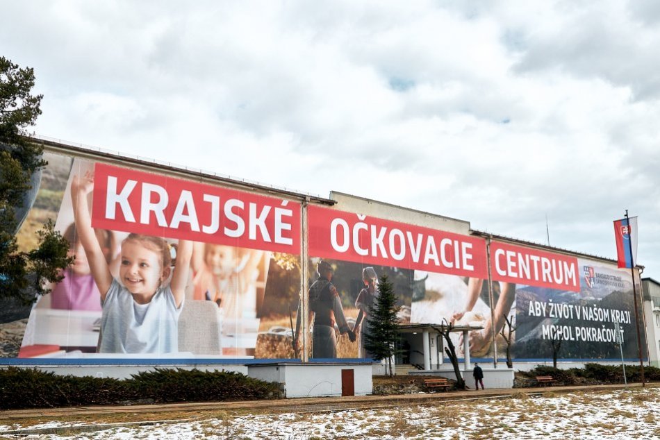 Ilustračný obrázok k článku V Bystrici otvorili veľkokapacitné očkovacie centrum: Kde bude fungovať? FOTO