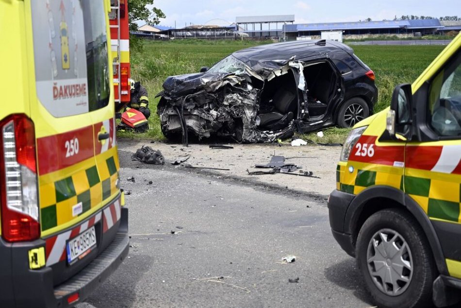 Ilustračný obrázok k článku V Banskobystrickom kraji došlo k tragédii: Cestu po smrteľnej nehode uzavreli