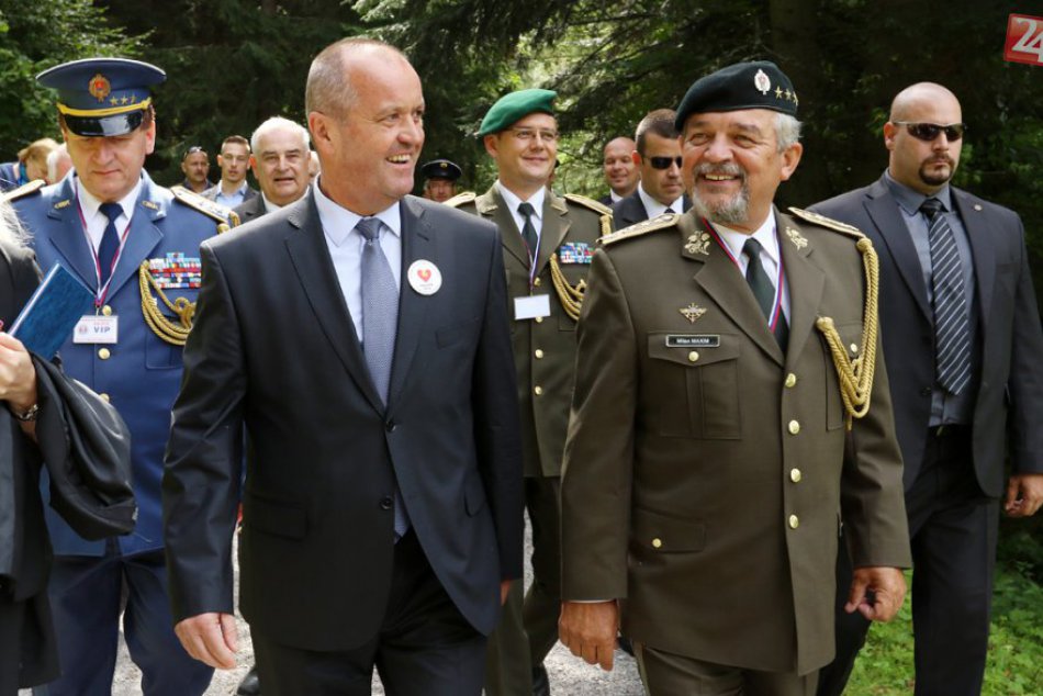 V OBRAZOCH: Stretnutie generácií v Kališti s premiérom aj ministrom obrany