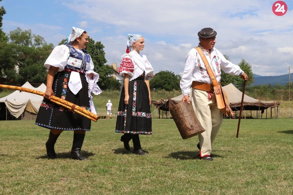 V OBRAZOCH: Očovská folklórna hruda 2019