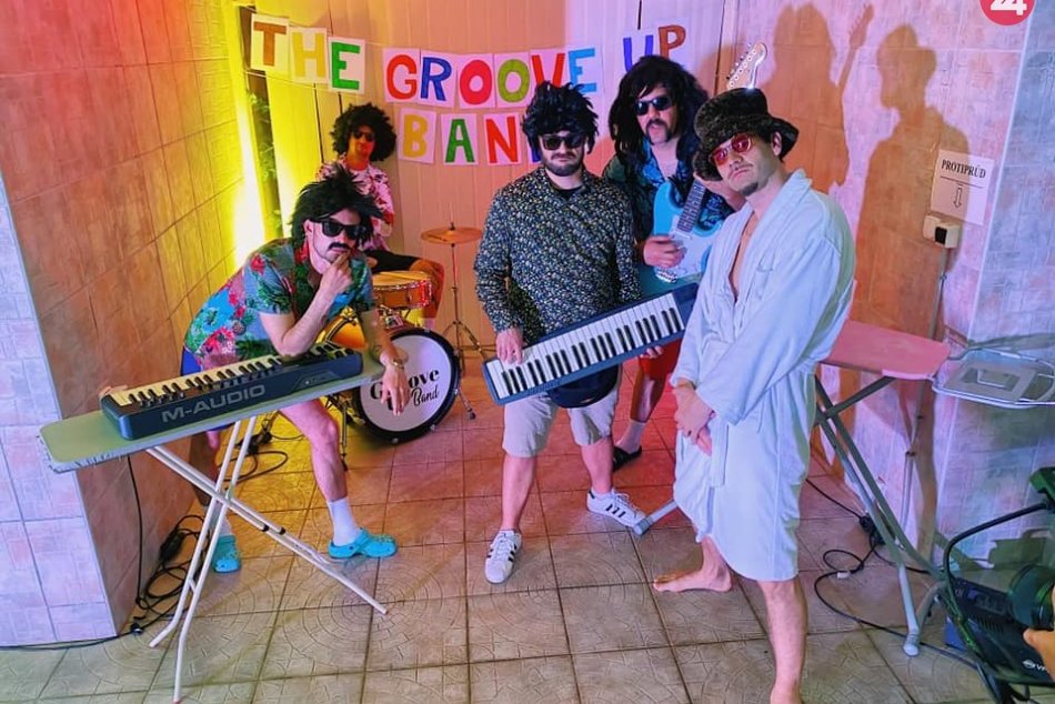 V OBRAZOCH: Bystričania natočili bláznivý klip k skladbe Groove Up