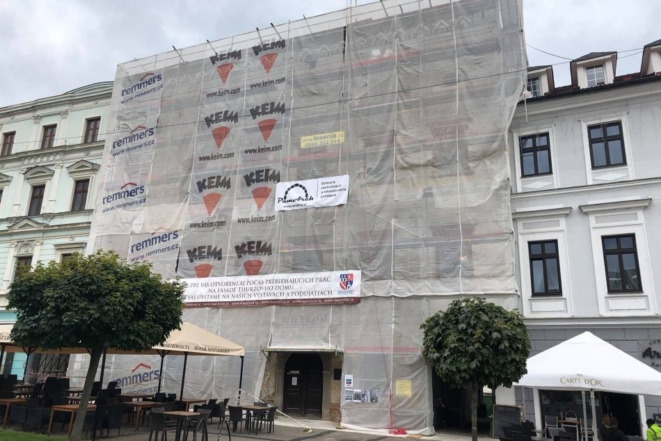 V OBRAZOCH: Obnova fasády Thurzovho domu